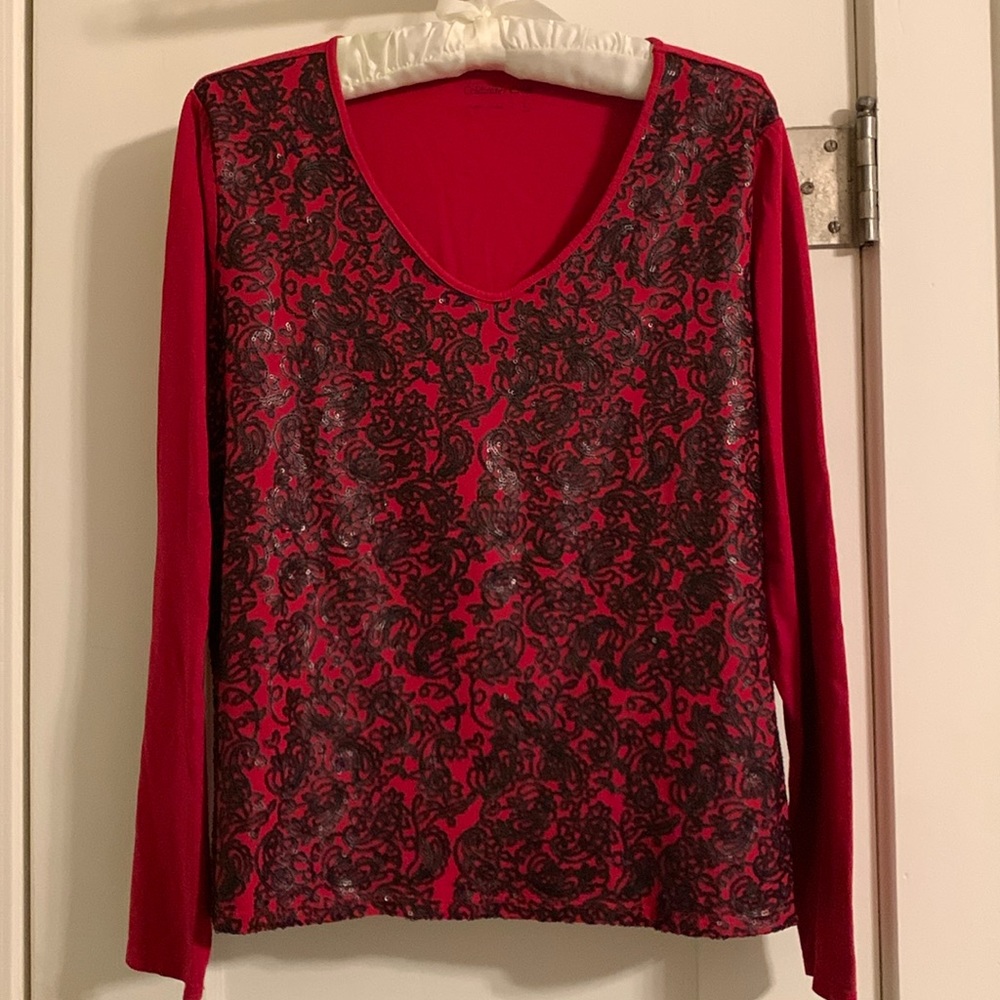 CWC Knit Tee: Vee Neck, Sequins Front, Long Sleeves, Lovely EUC, Valentine Ready